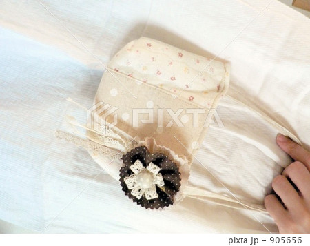 ミニトートとコサージュ ミニトートとコサージュ 905656