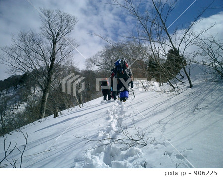 雪の谷川連峰 906225