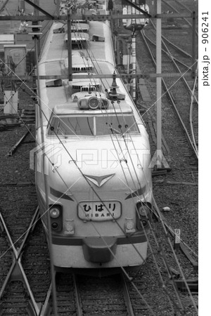 鉄道　国鉄・大宮駅　特急ひばり　485系　昭和56年 906241
