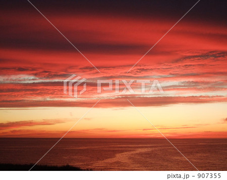 夕焼け 907355