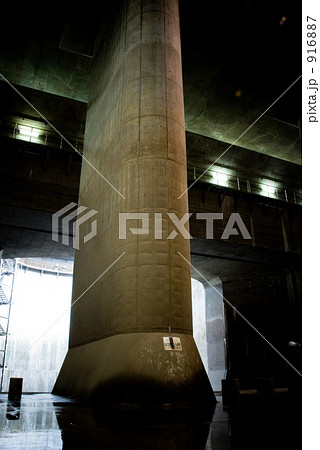 首都圏外郭放水路 調圧水槽 (地下神殿/G-Cans) 916887