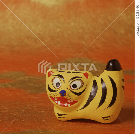 張子のトラ正月飾り 918246