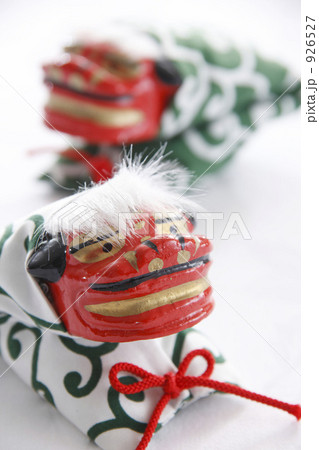 獅子舞の飾り 926527