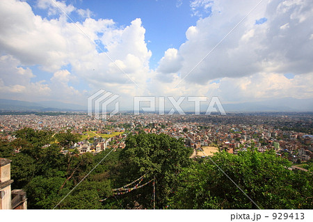 カトマンドゥの街の広大な景色 929413