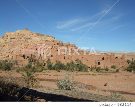 アイト・ベン・ハッドゥ 932114