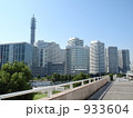 みなとみらいのビル街です 933604