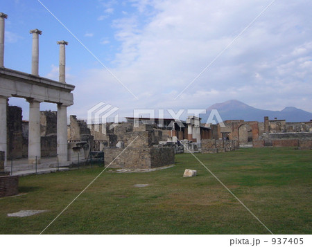 ポンペイの遺跡 937405