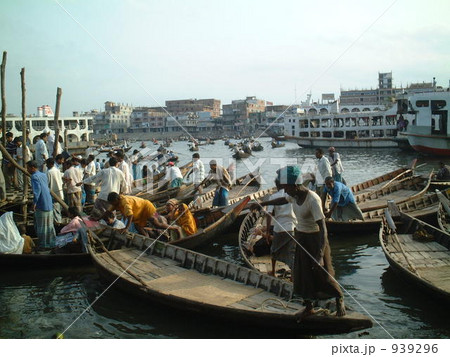 オールドダッカ　ショドル・ガット 939296