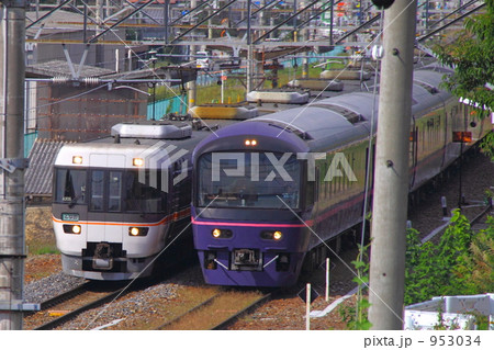 953034