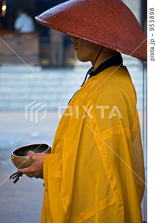 托鉢僧2 托鉢僧2 953898