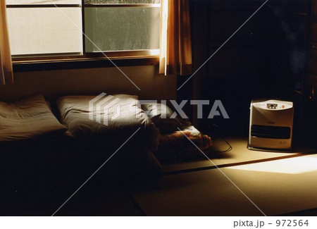 日々に差す光 972564