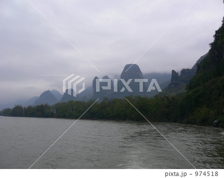 水墨画のような風景 974518