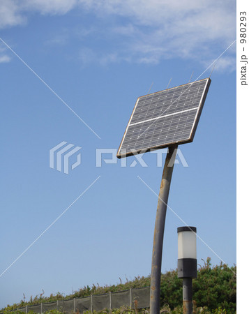 ソーラーパネル使用の街灯 ソーラーパネル使用の街灯 980293