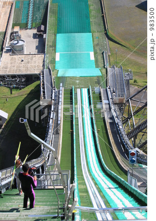 ジャンプの練習 983500