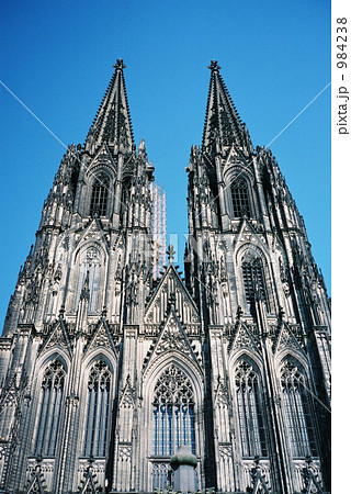 ケルン大聖堂　大型絵画　西中博 ケルン大聖堂 大型絵画 西中博 - メルカリ