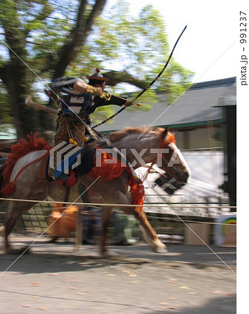 春の鎌倉　鶴岡八幡宮　流鏑馬神事 991237