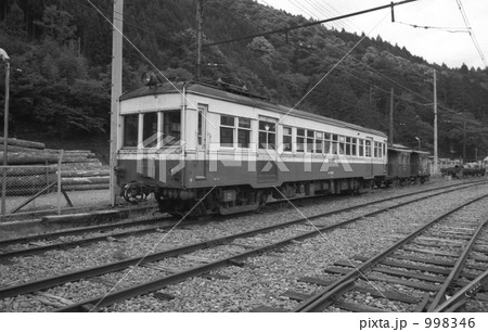 □『大井川鉄道三十年の歩み』社史 記念誌 昭和３０年 静岡県 ディスカウント 大井川鉄道株式会社 非売品