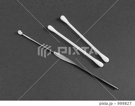 耳掃除の道具の写真素材 9997