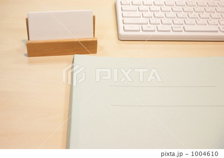 名詞たて 1004610