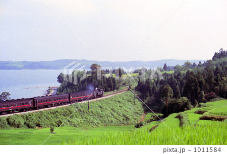 おくのと号1973（七尾湾と棚田） 1011584