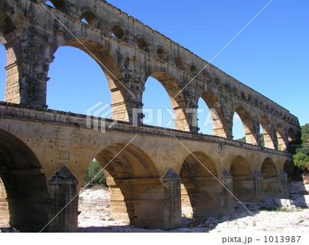 南仏プロヴァンスの世界遺産 ポンデュガール 南仏プロヴァンスの世界遺産 ポンデュガール 1013987