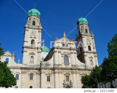 パッサウ　大聖堂 1021389