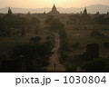 バガン夕景 バガン夕景 1030804