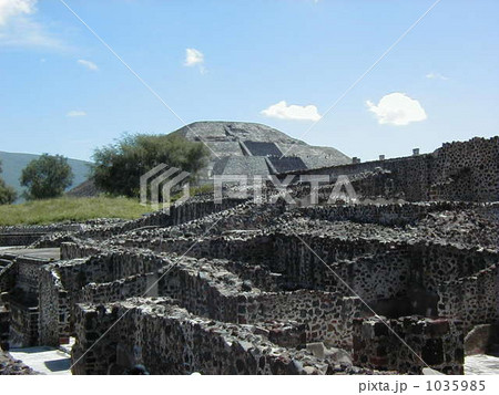 メキシコ テオティワカン 月のピラミッド メキシコ テオティワカン 月のピラミッド 1035985
