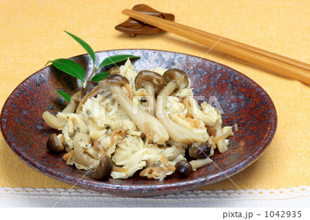 湯葉とシメジの煮物 1042935