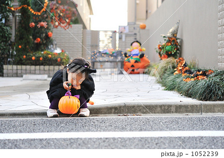 早くパーティー始まらないかな・・・ 1052239