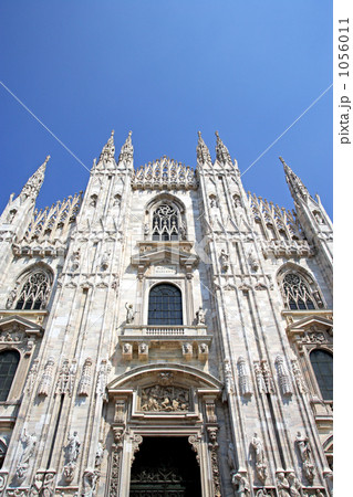ミラノのドゥオモ 1056011