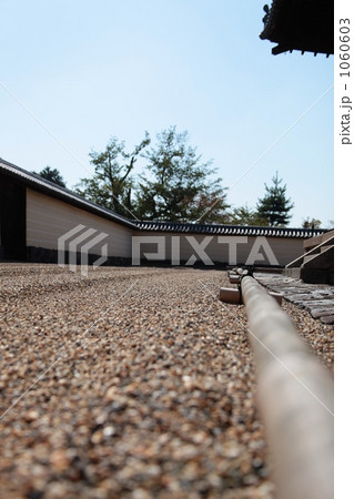 古寺の庭 古寺の庭 1060603