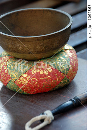 おりんとお賽銭箱 1062368