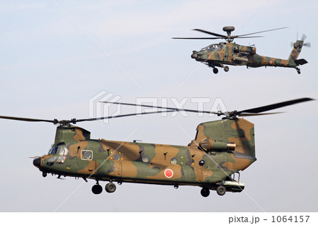 CH-47 AH-64D CH-47 AH-64D 1064157