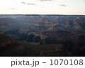 グランドキャニオンのサンセット 1070108