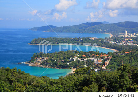 プーケットのビューポイントから３っの湾を望む 1075341