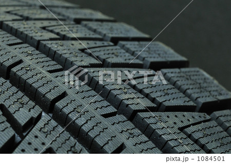 スタッドレスタイヤ 1084501