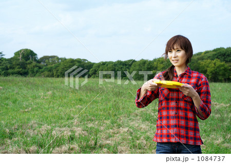 ピクニック－フリスビー－０３－行くわよっ！ 1084737