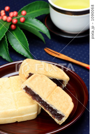 もなかと緑茶 1090068