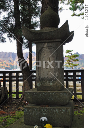 米沢散歩・春日山　林泉寺　三代上杉定勝夫人　市姫の墓 1108237