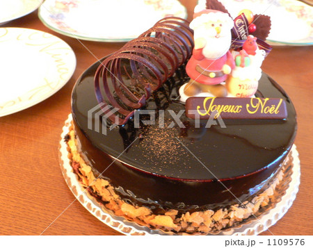 クリスマスにサンタ付きチョコレートケーキ♪ クリスマスにサンタ付きチョコレートケーキ♪ 1109576