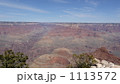1113572