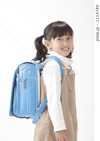 ランドセルの少女 1114780