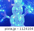 1124104