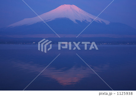 山中湖からの富士山 山中湖からの富士山 1125938