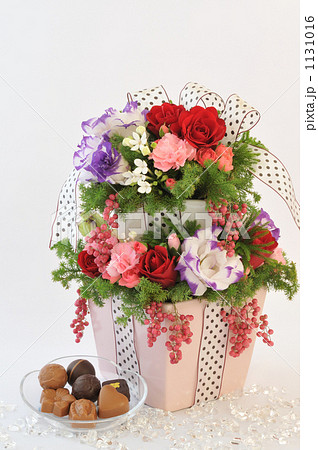 プレゼントフラワーアレンジ 1131016