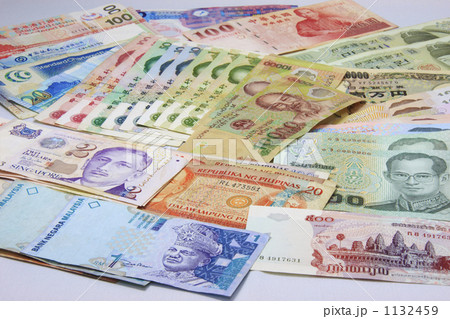 アジア各国の紙幣と国際金融イメージ 1132459