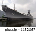 戦艦ウィスコンシンを艦首から 1132867
