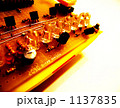 黄色い基盤 1137835