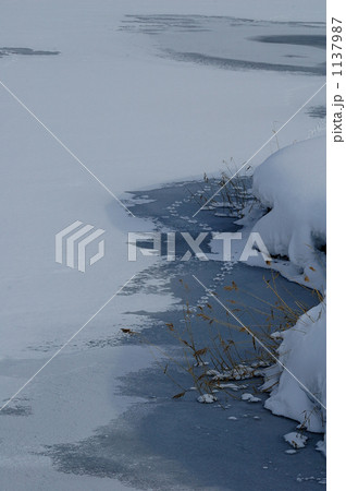 氷雪の中綱湖 1137987